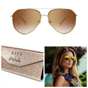 NIB DIFF x Jessie James Decker Gold Dash Aviators